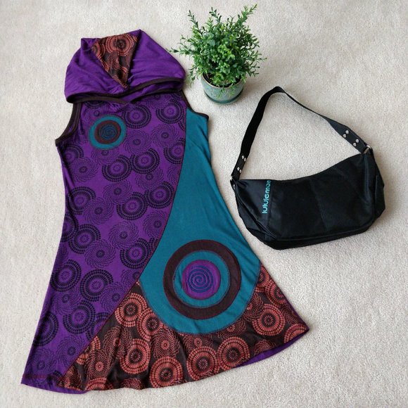 ✨RARE✨ TIBETAN VILLAGE Dress Sz S - Picture 1 of 5